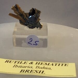 Rutile sur hematite