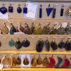 Divers pendentifs
