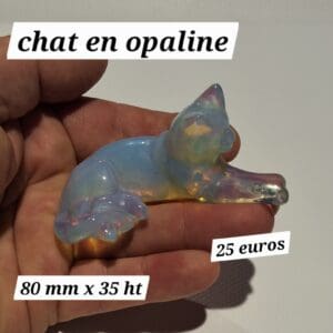 Chat en opaline