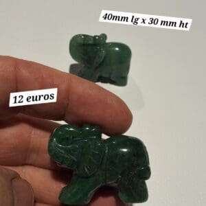 Ours en jade