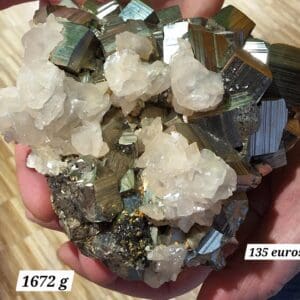 Pyrite de fer et calcite