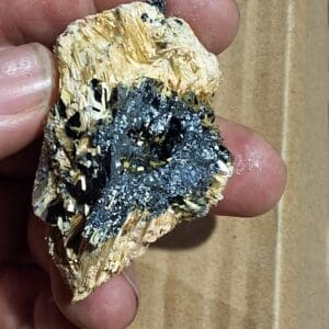 Rutile sur hematite