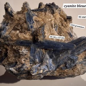 Cyanite bleue