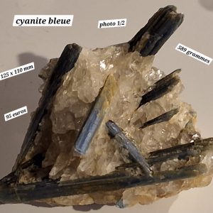 Cyanite bleue