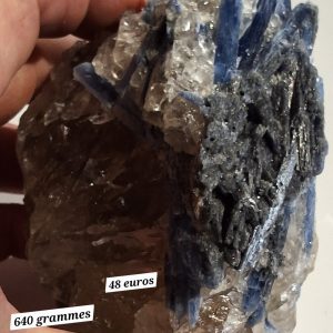 Cyanite bleue