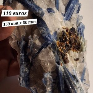 Cyanite bleue