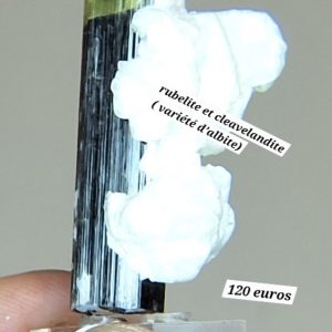Verdelite/cleavelandite